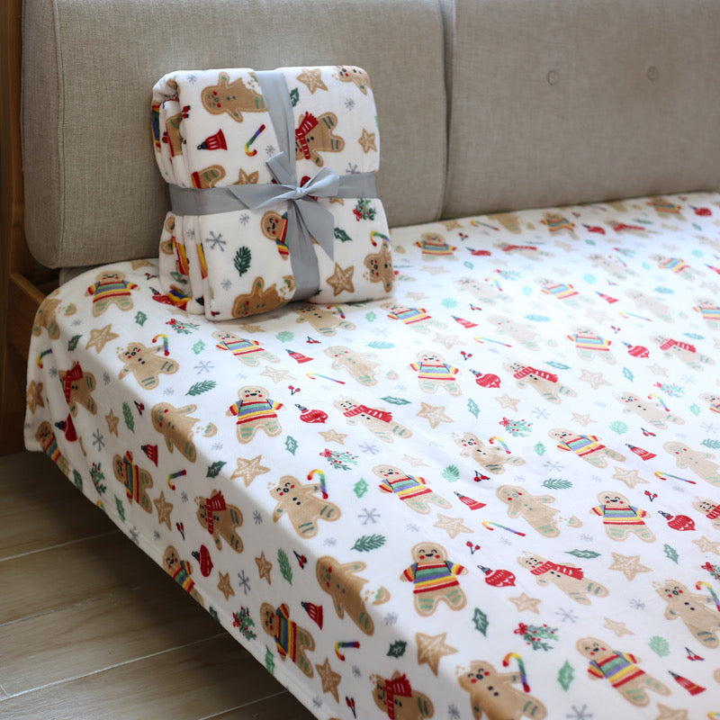 Christmas-themed warm fleece blanket